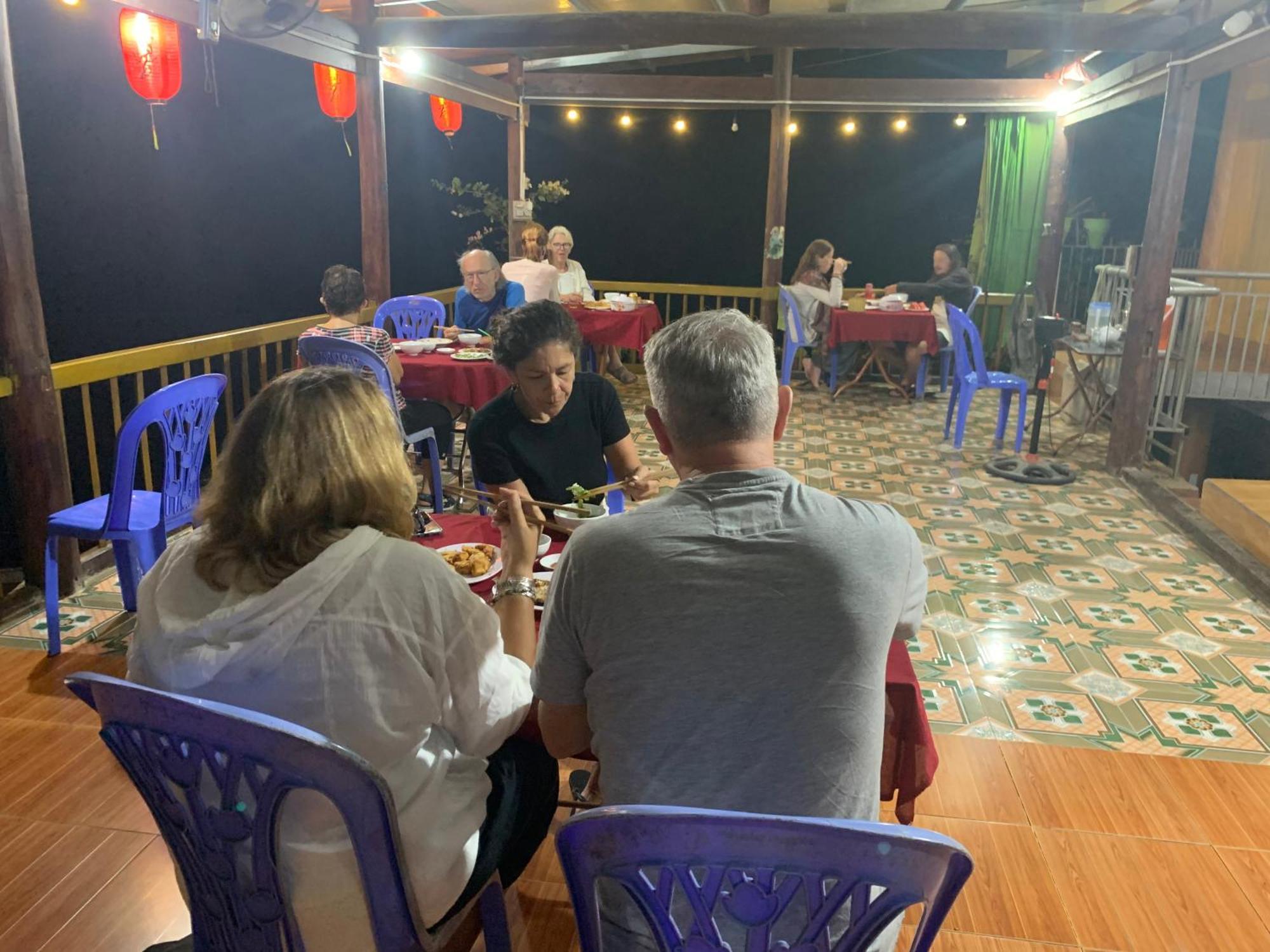 Hoang Nguyen Homestay Ba Be Exterior foto